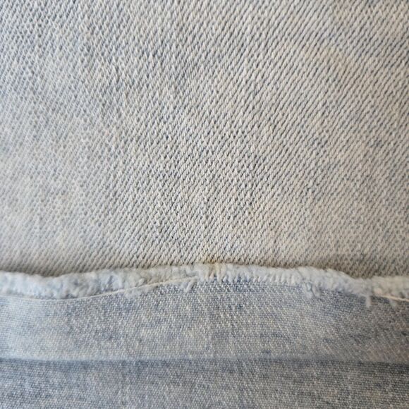 Ariya Jeans Co. Light Wash Denim Shorts Embellished Pockets Size 15/32 - Picture 13 of 13